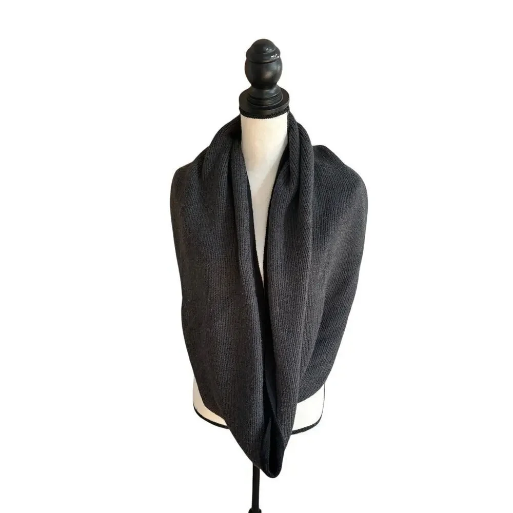 Lululemon Merino Wool Reversible Wrap Scarf Black Gray Infinity Circle Knit